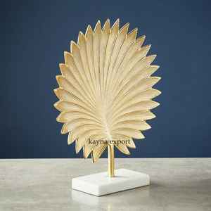 Nouveau Fantaisie Art Décor Pièce Sculpture Plaqué Or avec Base En Marbre pour Salon Décoration En Aluminium Métal Sculpture - Product Image 1