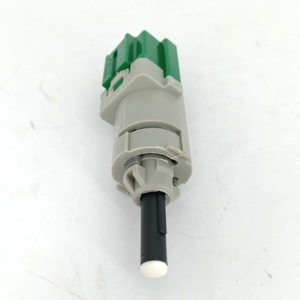Interrupteur de feu stop 4534.70 453470 9818232480 pour <span class=keywords><strong>PEUGEOT</strong></span> 301 308 508 - Product Image 2