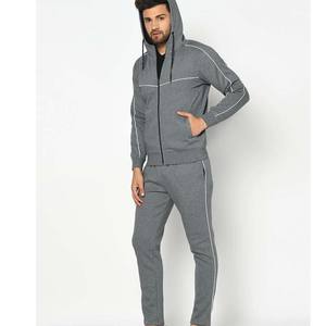 Conjunto de chándal de dos piezas ajustado para hombre con bordado personalizado, traje para correr de poliéster con bloque de color y logotipo, pantalones de lana al por mayor - Product Image 3
