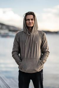 เสื้อมีฮู้ดแขนยาวแบบสวมหัวย้อมสีเสื้อผ้าหนังกลับเทียมแบบสั่งทำสำหรับฤดูหนาว - Product Image 2