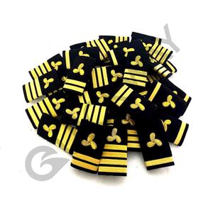 Uniformes conmemorativos, atuendos de tres oficiales, Epaulettes marinos - Product Image 5