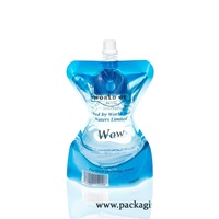 Le sac en plastique transparent tiennent des poches avec des pochettes d'eau de bec de forme spéciale Doypack