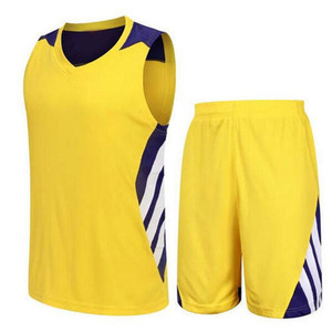 Uniforme de baloncesto estampado por sublimación personalizado de la mejor calidad conjunto profesional transpirable antibacteriano 100% poliéster sin mangas - Product Image 6
