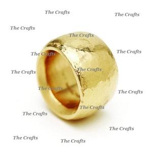 Rond de serviette couleur or en aluminium de conception classique pour dessus de table à manger rond de serviette décoratif au meilleur prix - Product Image 1