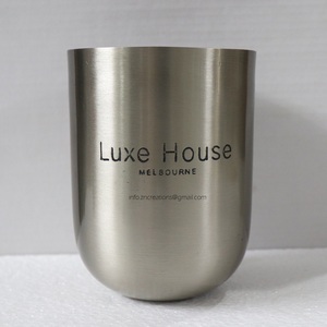 Nuevos diseños de tarros de velas vacíos negros de latón personalizados para hacer velas, decoración del hogar, recipientes de lujo, cera de estaño grabada a mano - Product Image 6