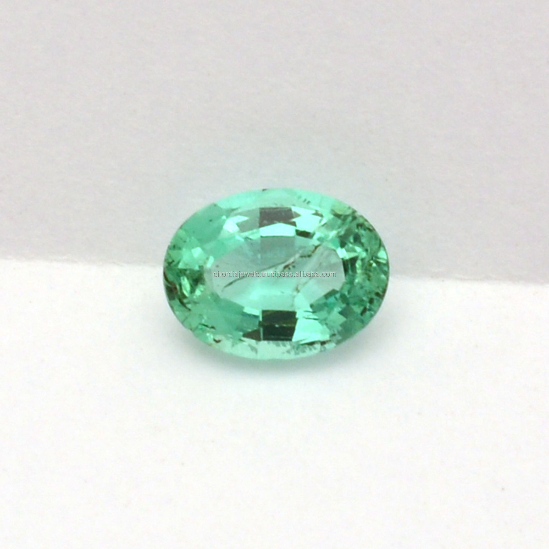 สีเขียว