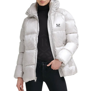 Chaqueta Acolchada con Capucha para Mujer, Transpirable, Impermeable y Cortavientos - Product Image 2