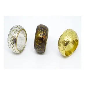 แหวนนิ้วมือร้อนตอกโบราณสามชุดแหวนนิ้วโบราณสำหรับผู้หญิงแฟชั่นแหวนนิ้วโบราณ