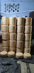 Vietnam Handgemaakte Ottomanen-Waterhyacint Ottomanen-Ronde Stro Rotan Weave Poef