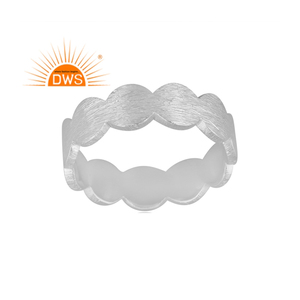 Nouvelle bague fine en argent sterling faite à la main pour femme 2026 – Fabricant de bijoux en argent - Product Image 1