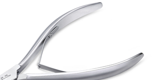 Nghia AB-202 7 pièces en acier inoxydable Chrome fini beauté Kit de toilettage manucure et pédicure ensemble orteil ongles outils pied coupe boîte - Product Image 3