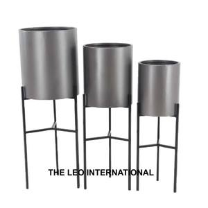 Jardinière de forme ronde en métal aluminium nickelé Texture martelée Ensembles de 3 jardinières décoratives de luxe pour le jardinage - Product Image 2