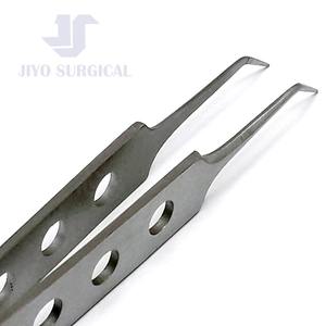 Fórceps Microeye Hoskin Instrumento quirúrgico oftálmico de acero inoxidable para procedimientos oculares delicados - Product Image 4