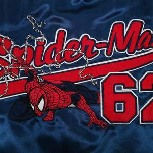 Veste universitaire pour hommes Spider-Man veste recouverte de boutons pour hommes broderie personnalisée et vestes universitaires en chenille - Product Image 2