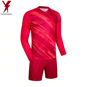 Conjunto de camiseta de fútbol personalizada para hombre, uniforme de equipo de entrenamiento, venta al por mayor, barato, Reversible, hecho en paquistaní, cantidad - Product Image 4