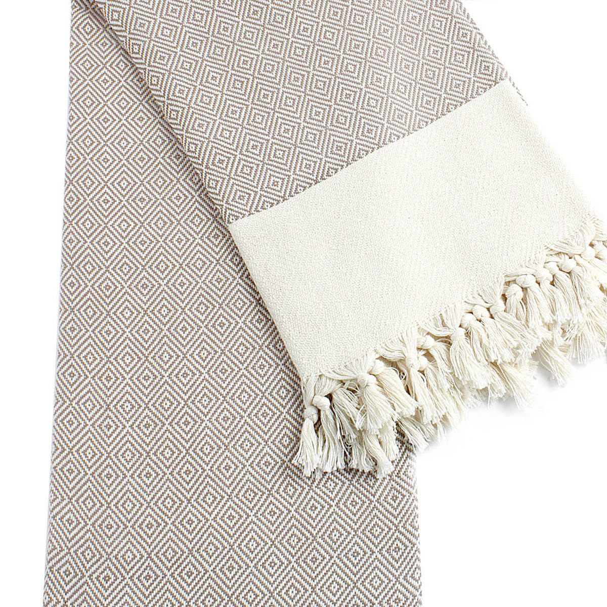 สีน้ำตาลอ่อน