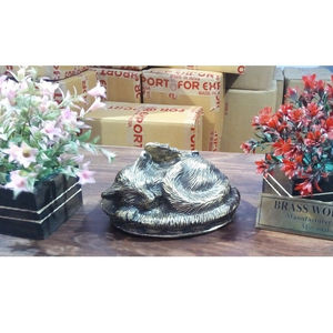 Urne funéraire en laiton noir style américain pour animaux de compagnie, pour crémation, fournitures funéraires Brassworld India - Product Image 1