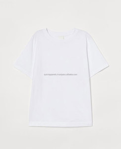 เสื้อยืดผู้หญิงขายส่ง ผ้าฝ้าย 100% พิมพ์ลายกราฟิก สไตล์ลำลอง ทรงโอเวอร์ไซส์ รับผลิตตามสั่ง ปักโลโก้ได้ - Product Image 3