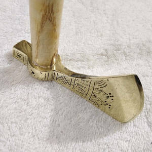 Colgante de hacha de latón medieval Mammen hecho a mano de cobre duradero - Product Image 4