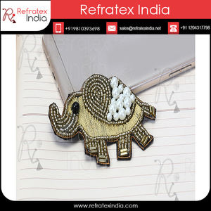 Proveedor al por mayor de parches de cuentas populares y de moda hechos a mano por Refratex India, fabricados en India, de alta calidad, para uso decorativo en cortinas, a bajo precio. - Product Image 2