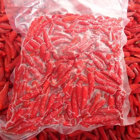 Export Good Price Vietnam rot Chilli Frozen Type Without Stem in 2021