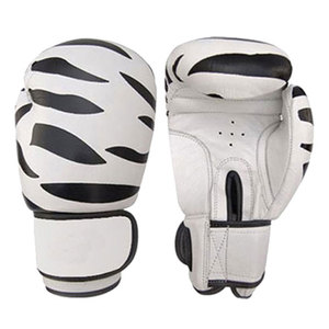 Gants de boxe de haute qualité fabriqués au Pakistan vente en gros gants OEM de poinçonnage d'entraînement en cuir de vache véritable boxe sur mesure - Product Image 5