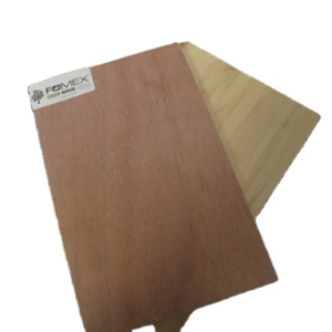 Placage de panneau d'okoume au design moderne 5mm double classe feuilles de contreplaqué filmé E0 Standard pour la décoration extérieure et d'hôtel - Product Image 1