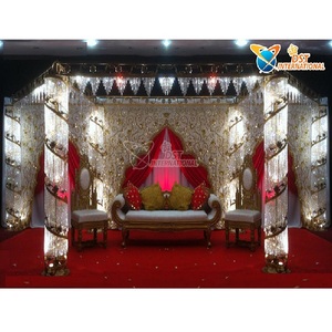 Piliers en cristal décoratifs pour cérémonie de mariage, magnifiques piliers en cristal à LED, mandap de mariage, vente chaude, autel en cristal de mariage, New York - Product Image 1