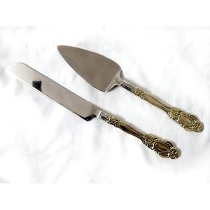 Ensemble de couteaux à gâteaux et spatules en acier inoxydable pour le service de gâteaux à poignée plate polie argentée - Product Image 4