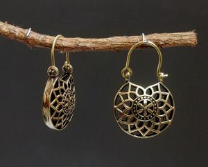 Nuevos Pendientes de Aro de Latón Dorado Texturizado a la Moda, Estilo Bohemio con Flores, para Regalo de Boda o Fiesta - Directo del Fabricante - Product Image 2