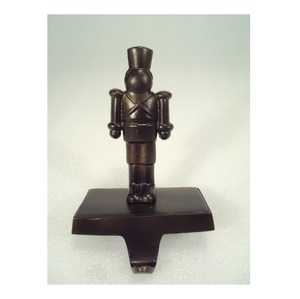DECORATIVE ALUMINIUM STAR SHAPE <b>STOCKING</b> <b>HOLDER</b> - Product Image 4