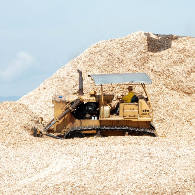 Акация // сосна // эвкалипт деревянные чипсы для бумаги /// хорошая цена /// Mr Alexie (Whatsapp 84 367585305)
