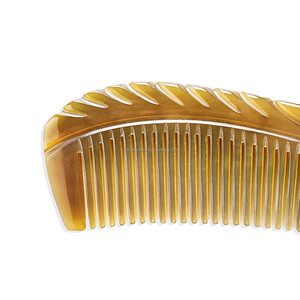 Handmade Natural Buffalo Horn Ionic Lice <b>Comb</b> Fashionable <b>Hair</b> and Common <b>Comb</b> for Home Hotel and Travel Use Custom Logo - Product Image 2