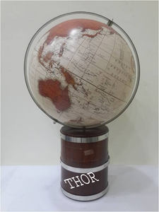 Vintage Leroy M. Fold Man World Nation Series Replogle Table Globe Chrome/Brown Finition pour l'éducation en classe Géographie Sujet - Product Image 5