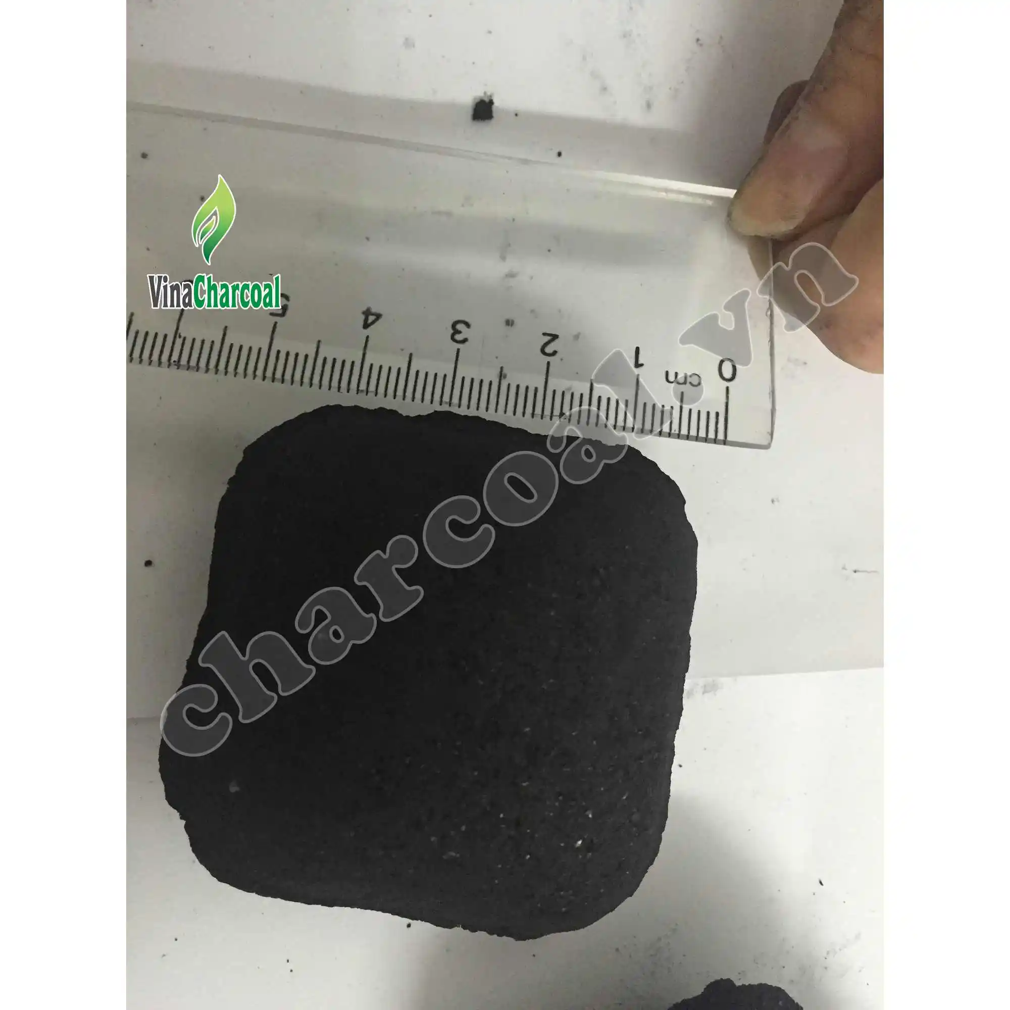 Sigma Industry Use High Carbon Coconut Charcoal Sawdust Charcoal Briquette Natural Wood Coal Restaurant Quality for Netherlands