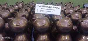 Urna de cremación de gato sentado, fabricante de Brassworld, India - Product Image 2