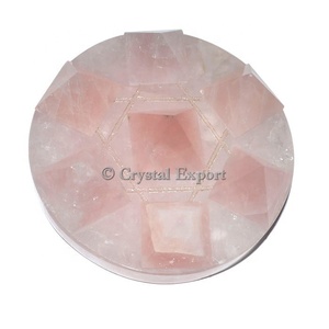 Conjunto de cuarzo rosa con pirámide, Cuarzo Rosa - Product Image 1