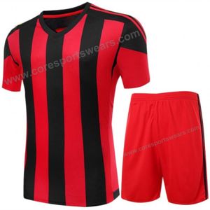 Ensemble d'uniformes de football respirants à manches courtes à séchage rapide de haute qualité pour maillot de football d'entraînement d'équipe pour adultes - Product Image 2