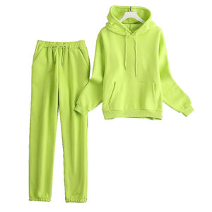 Chándal apilado ajustado personalizado 2024 para hombre, elegante y cómodo traje de jogging de lana con logotipo de talla grande, diseño estampado de invierno - Product Image 5