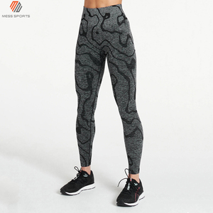 Leggings de Yoga Cortos de Cintura Alta para Mujer, Nuevos Modelos 2024, Transpirables, Ecológicos, de Spandex/Poliéster con Elasticidad en Cuatro Direcciones, Tallas Grandes - Product Image 3