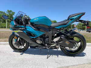 Second Hand / Used 2015 to 2021 Kawasaki NINJA ZX-6R ABS KRT EDITION ABS <b>Sportbike</b> - Product Image 3