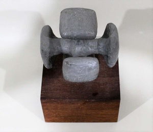 Escultura Metálica Minimalista - Product Image 3