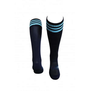 Calcetines atléticos de alta calidad hechos a medida - Product Image 5