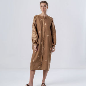 Robe maxi en lin bohème 2022 avec broderie florale, nouveaux styles tendance ukrainiens et ghanéens, motif tissé - Product Image 1