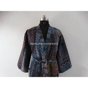 Vestido largo de algodón con parche Ajrakh para mujer, ropa de dormir acolchada hecha a mano, estilo Kimono, albornoz, color azul Indigo, venta al por mayor - Product Image 5