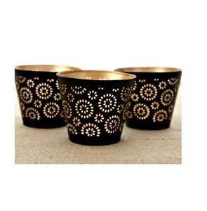 Soporte votivo de Metal para decoración de balcón y ventana, portavelas de hierro para luz de té, hecho a mano, diseño antiguo - Product Image 1