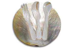 Vaisselle haut de gamme en gros du Vietnam Cuillères exquises à caviar en nacre pour la maison et le restaurant - Product Image 4