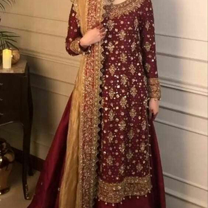 Robe de mariée Kurta avec Lehenga, élégante tenue avec perles de verre de cristal enveloppées en pierre, fonctionne pour mariage, 2021 - Product Image 1