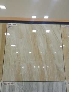 กระเบื้องเคลือบและหินอ่อนกระเบื้องพอร์ซเลนความเงาสูง <span class=keywords><strong>kajaria</strong></span> สีขาวตัวเลือกการขายโลหะผนังความเป็นกรด