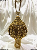 Sac Potli en Perles Argentées Fait Main de Luxe pour Femmes |   Sac à main de mariée de créateur |   Pochette de soirée ethnique pour mariage avec doublure en satin